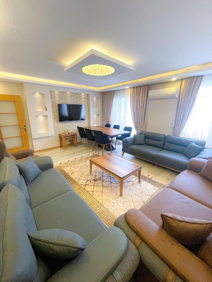 Super Value Appartement Istanboel Buitenkant foto
