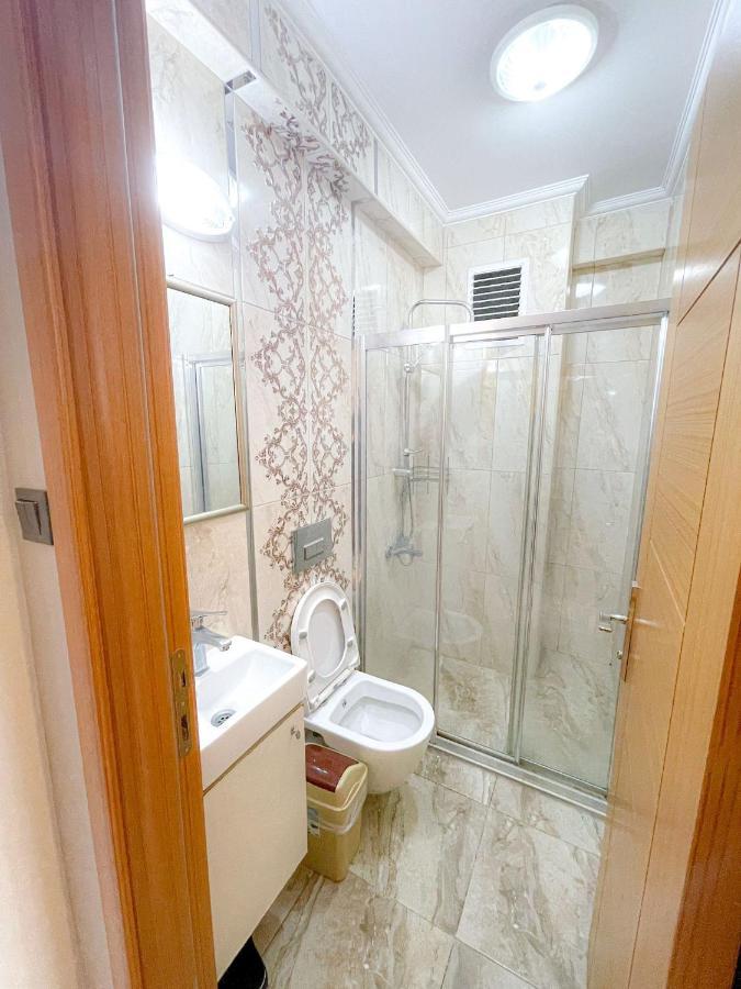 Super Value Appartement Istanboel Buitenkant foto
